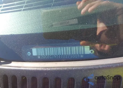 2001 Chevrolet Silverado 1500 Ls z USA, uszkodzony, nr VIN 2GCEC19T111275009